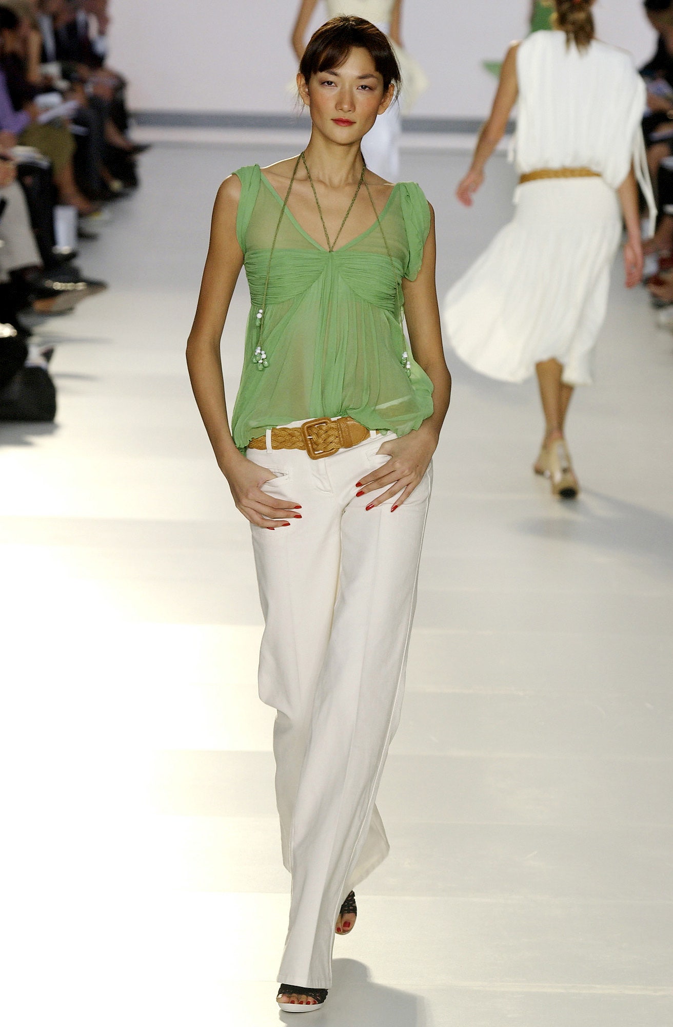 Chloé S/S 04 Look 209