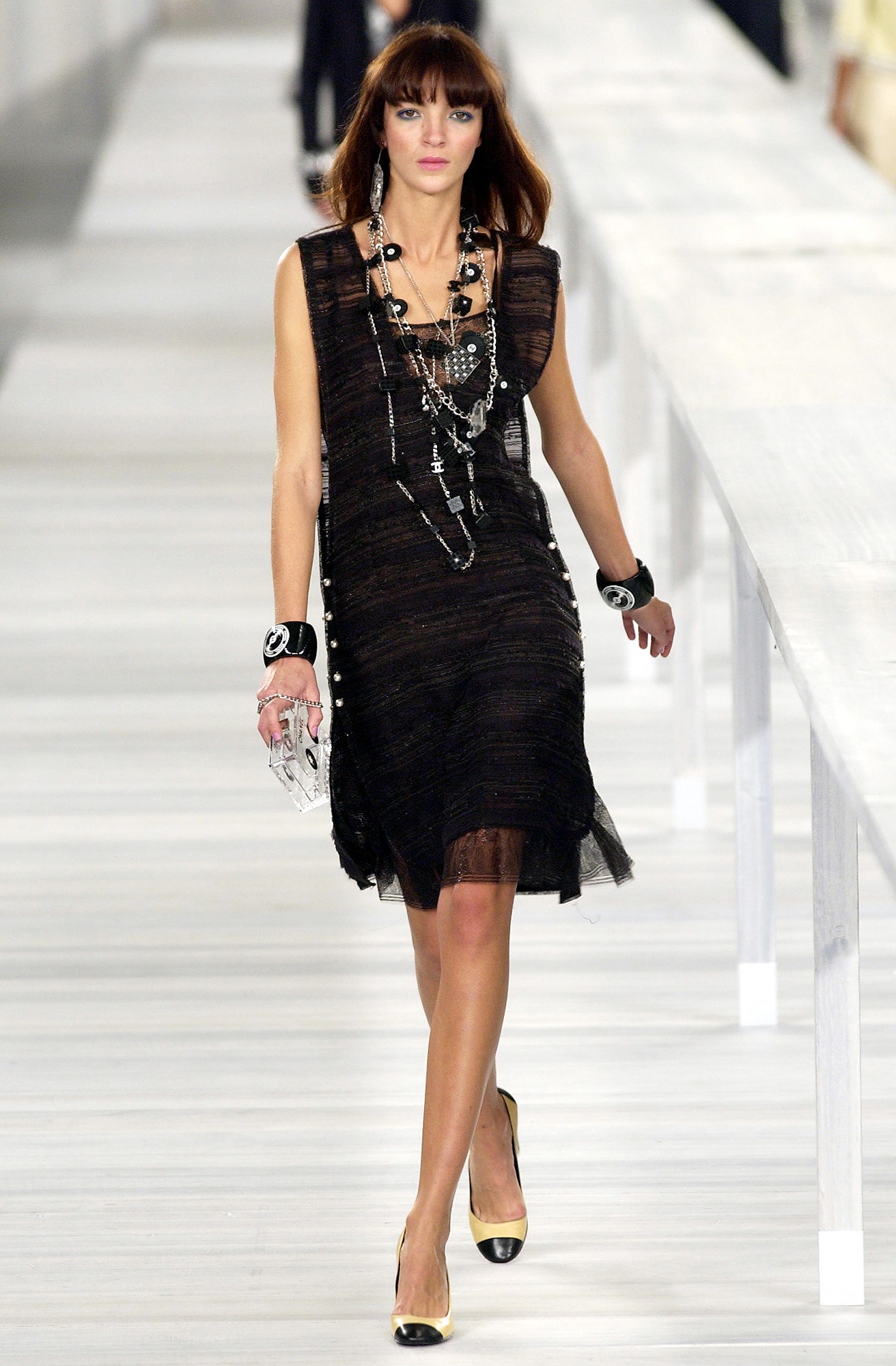 Chanel S/S 04 Look 209