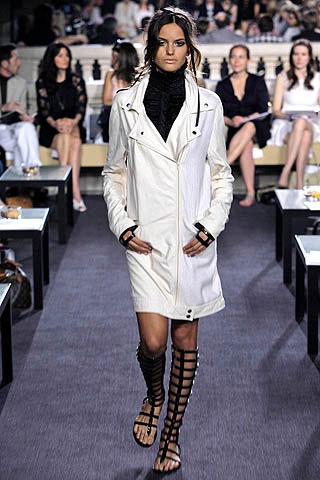 Chanel Resort 07 Look 211