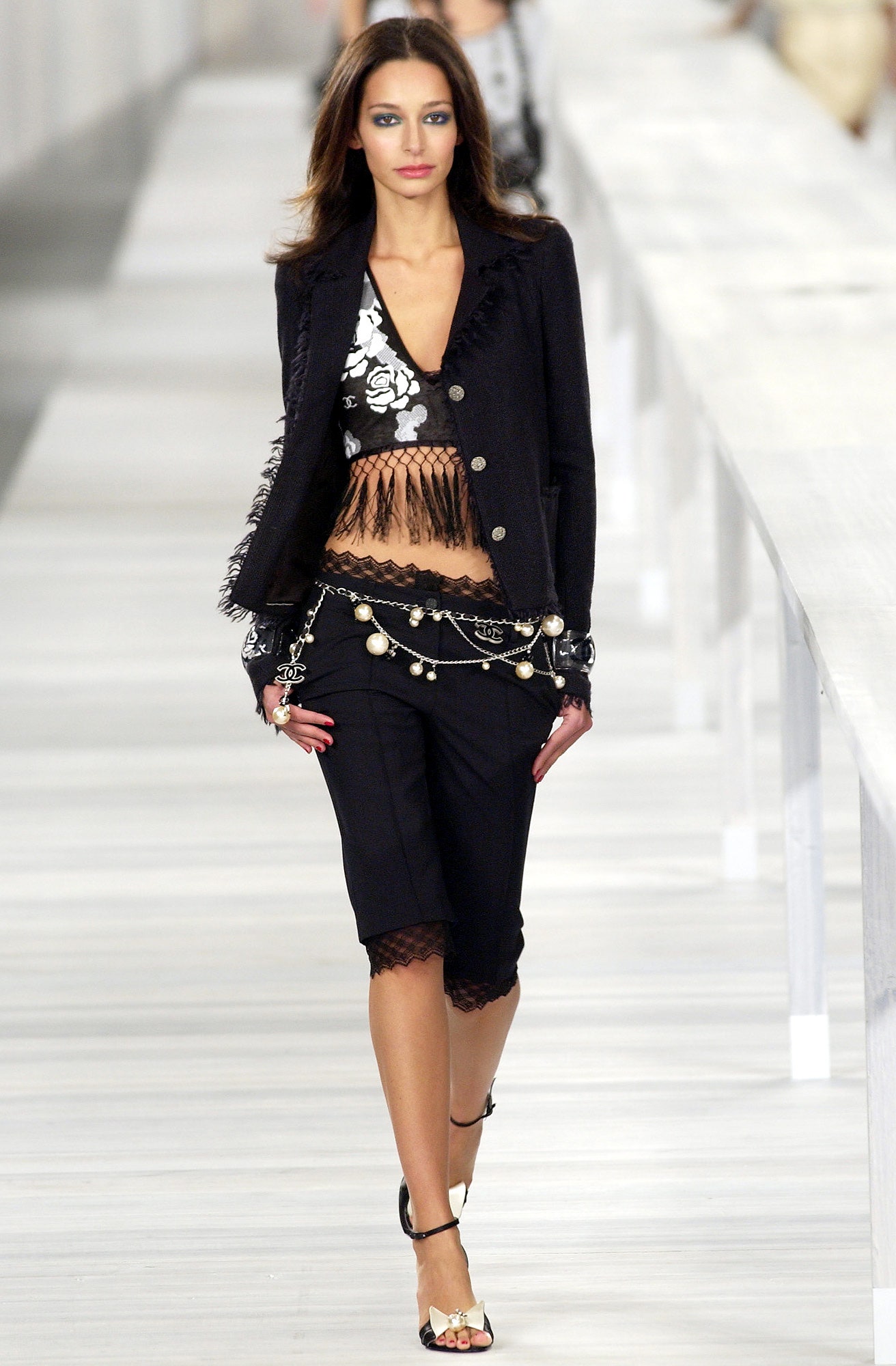 Chanel S/S 04 Look 220