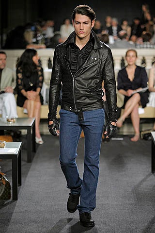 Chanel Resort 07 Look 223