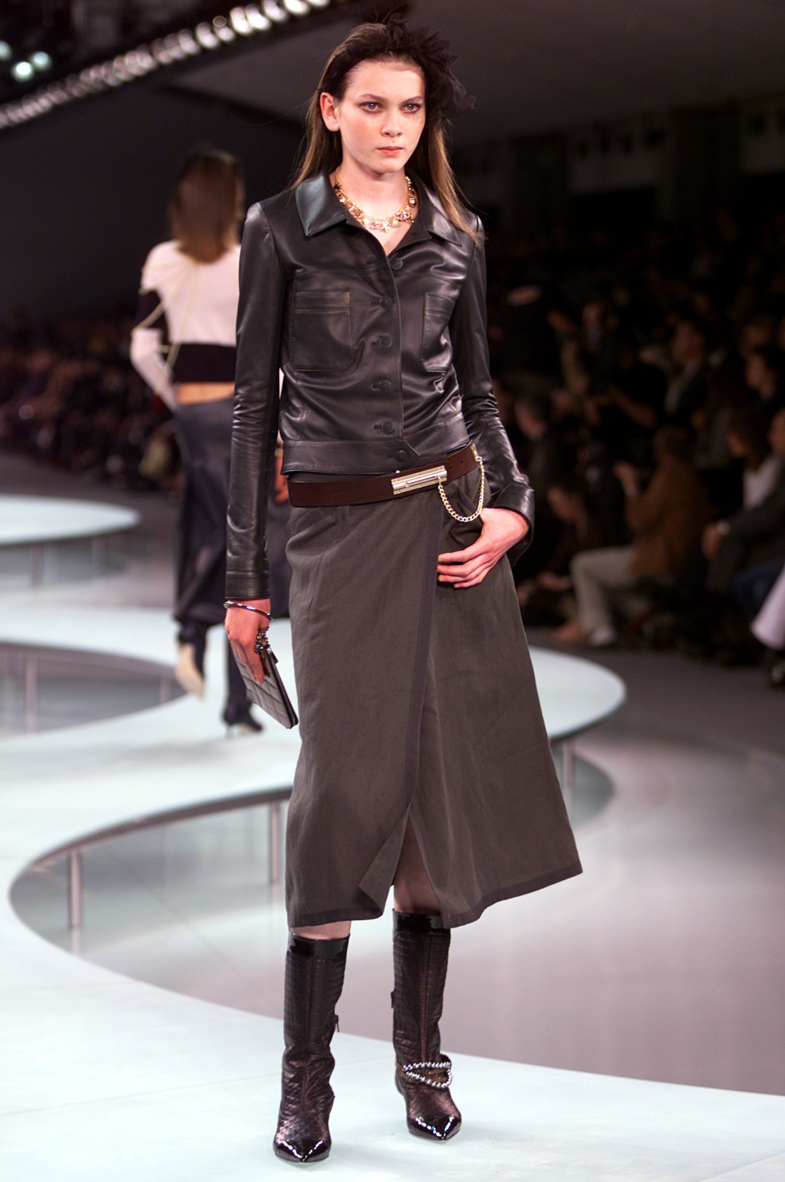 Chanel S/S 02 Look 213