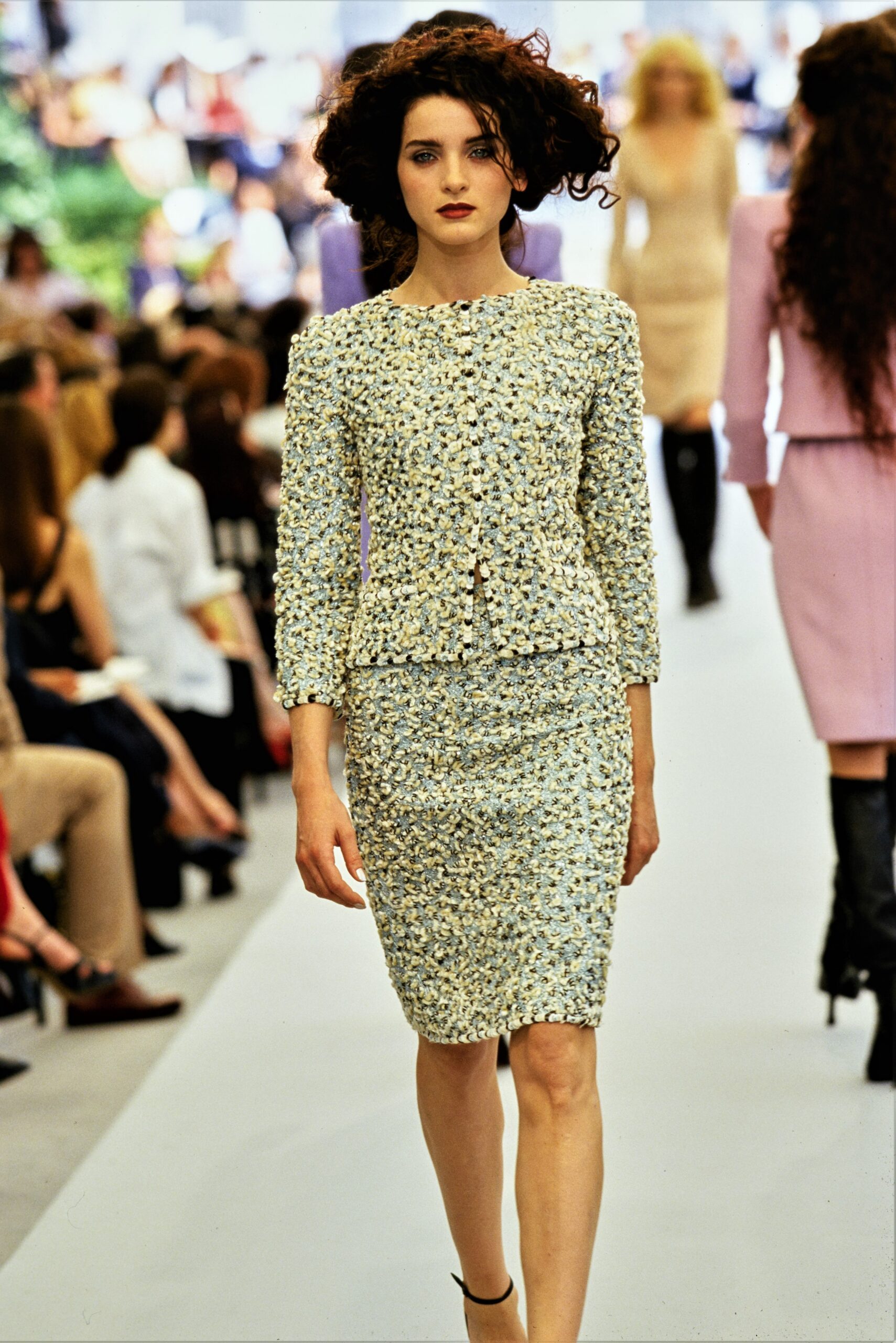 Chanel F/W 97 Couture Look 45
