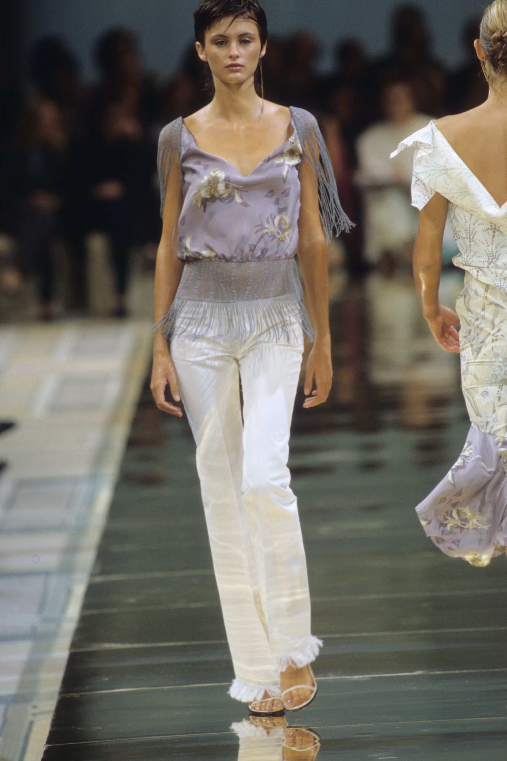 lavender satin sleeveless v-neck floral fringed shiny top