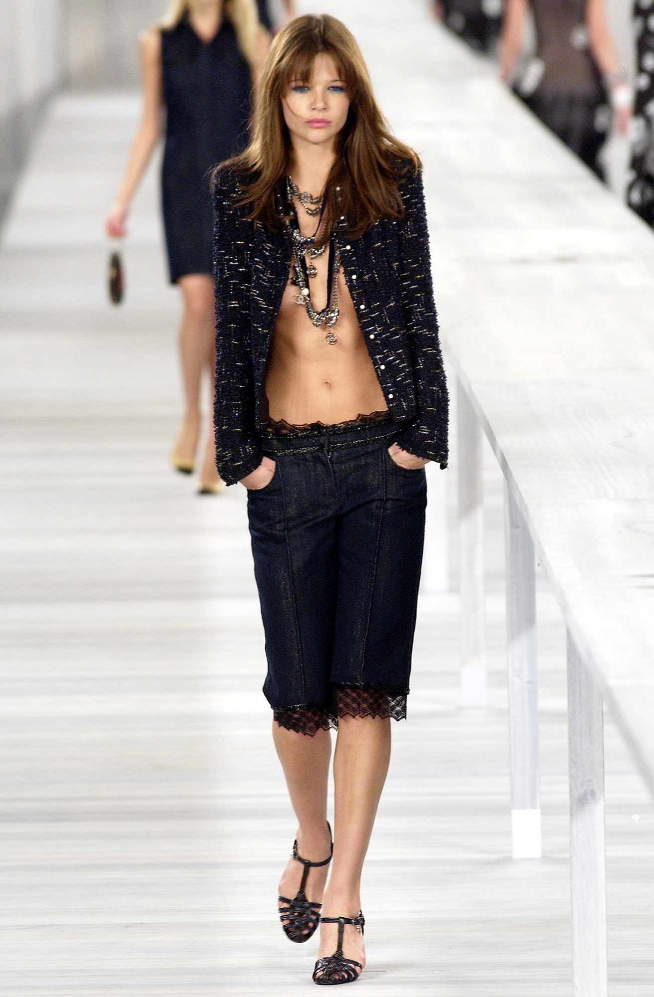 Chanel S/S 04 Look 254