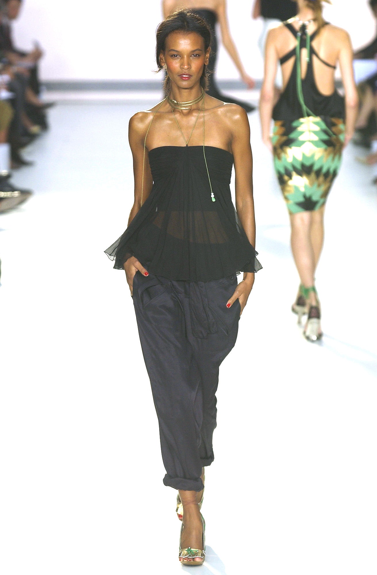 Chloé S/S 04 Look 271