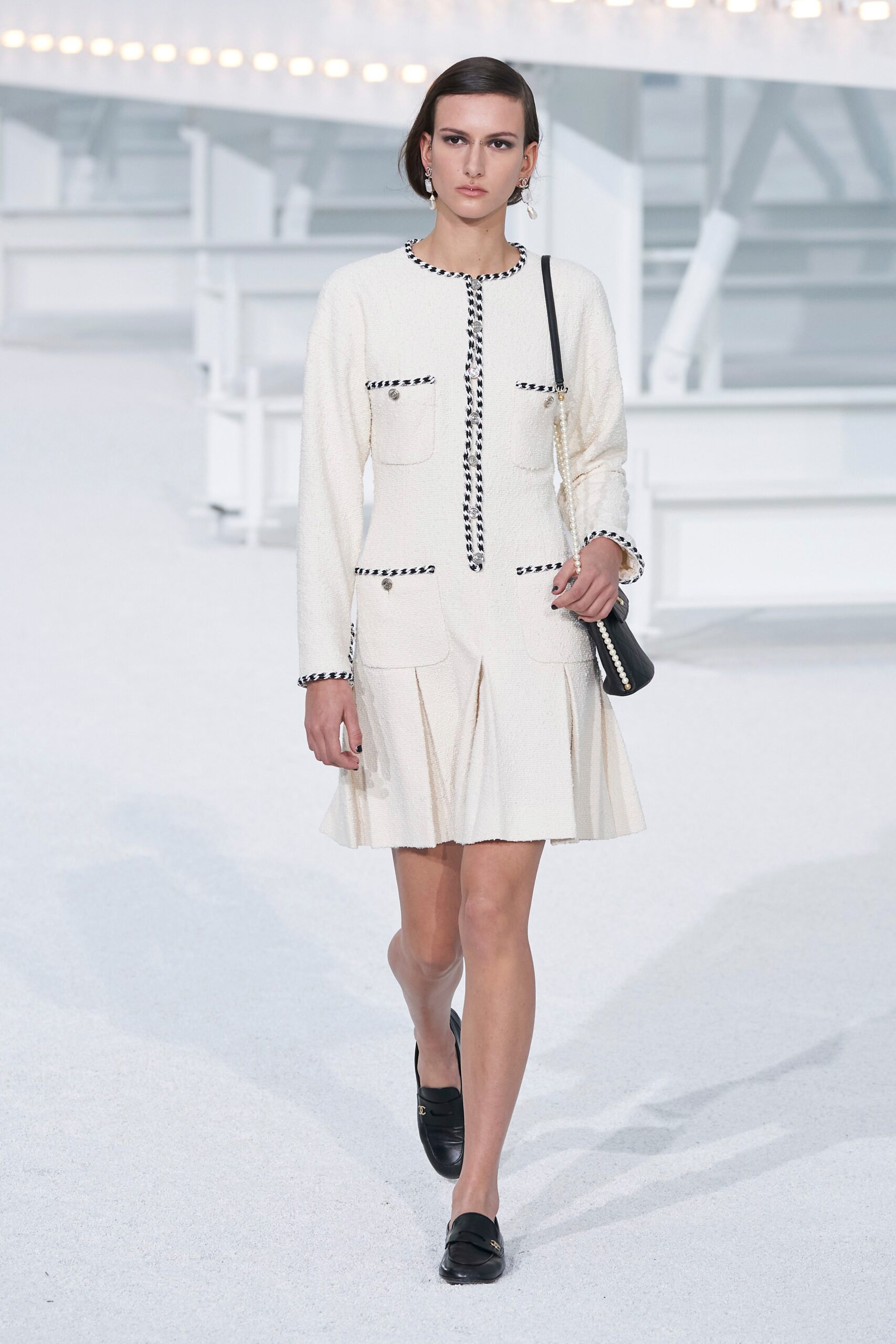 Chanel S/S 21 Look 605