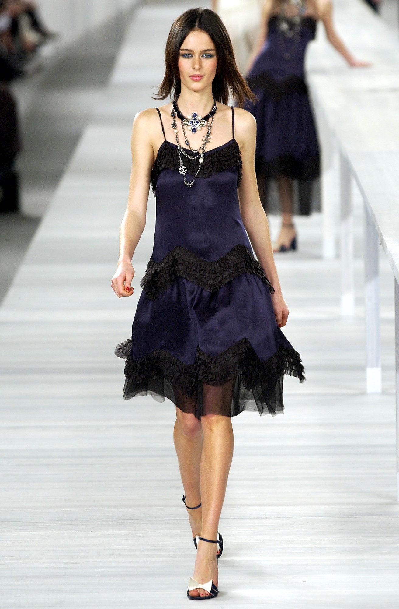 Chanel S/S 04 Look 284