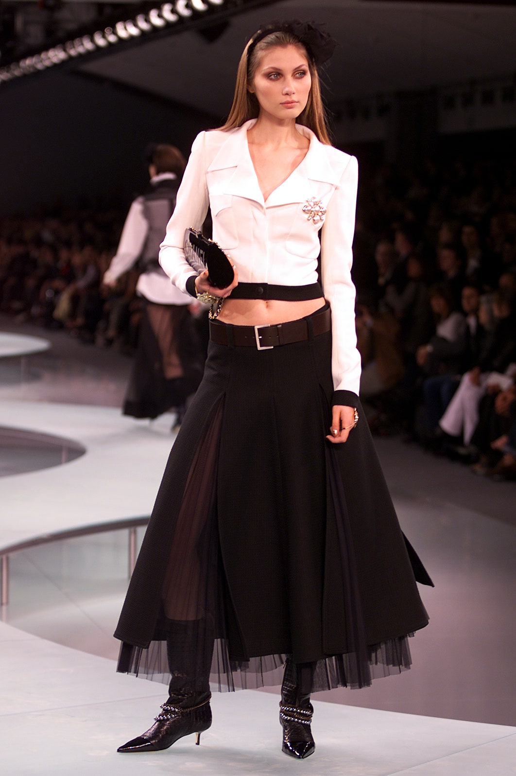 Chanel S/S 02 Look 274
