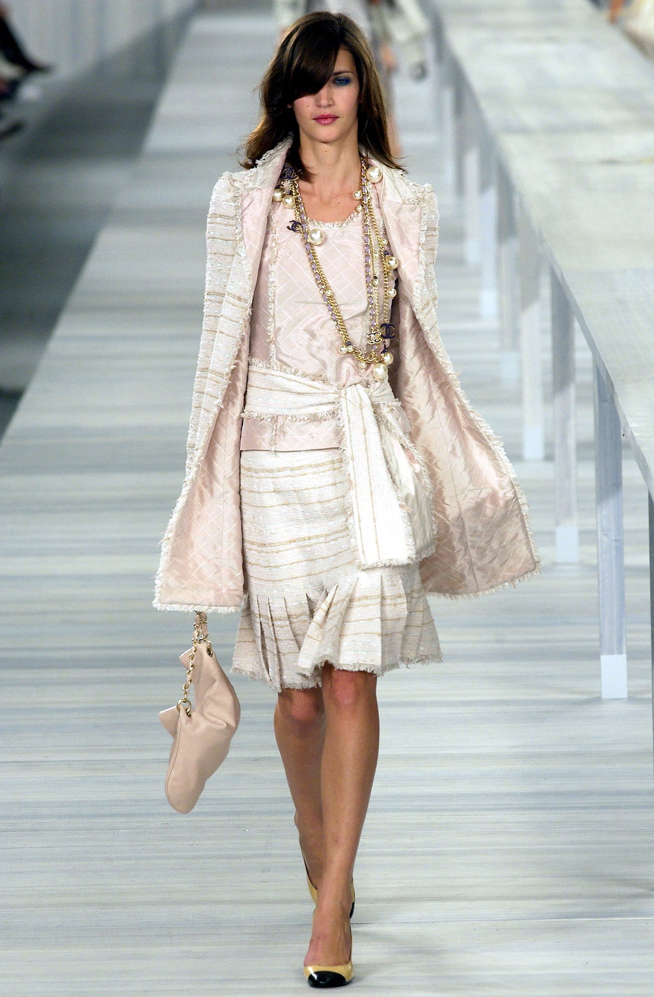 Chanel S/S 04 Look 330