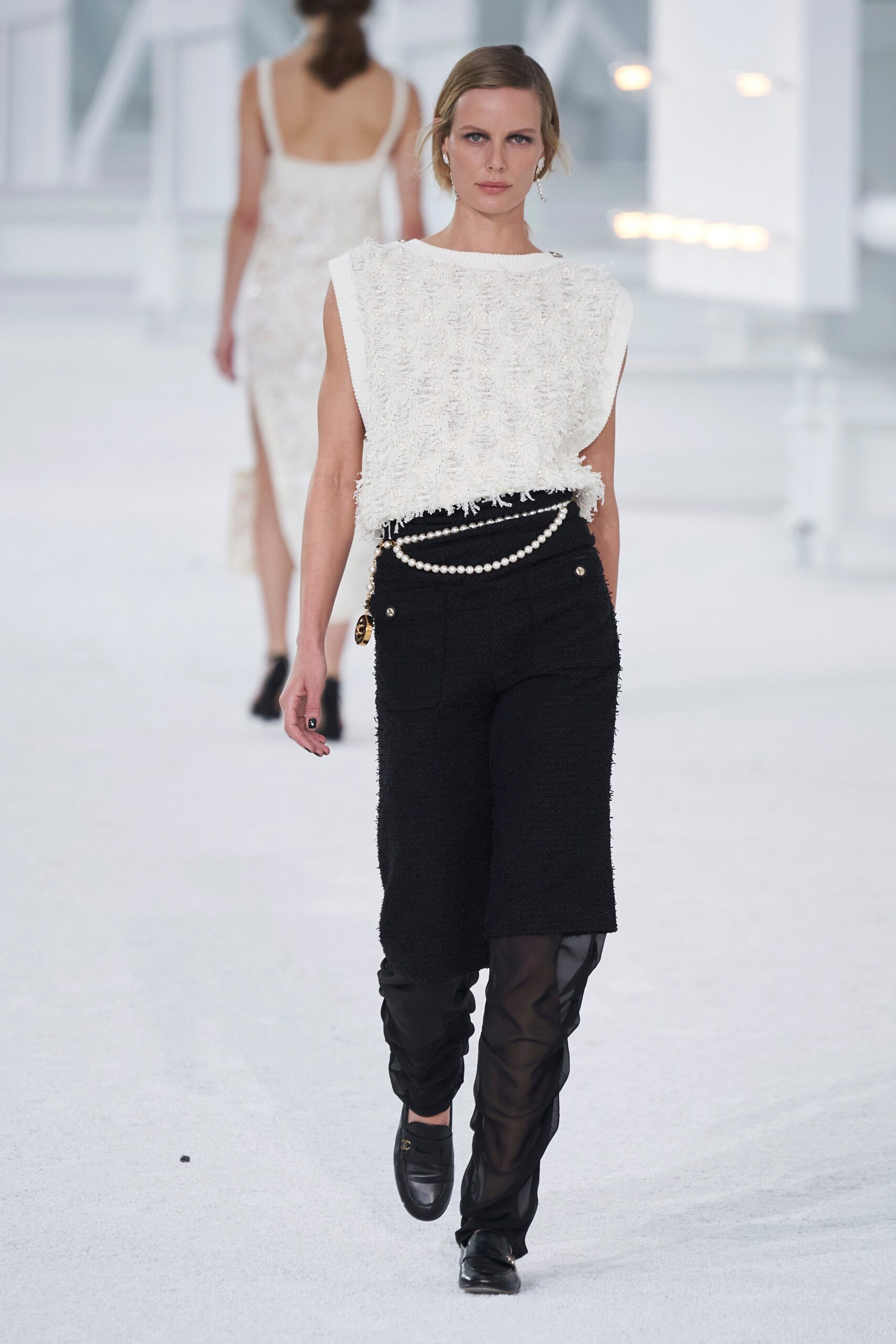 Chanel S/S 21 Look 698