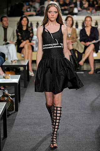 Chanel Resort 07 Look 318