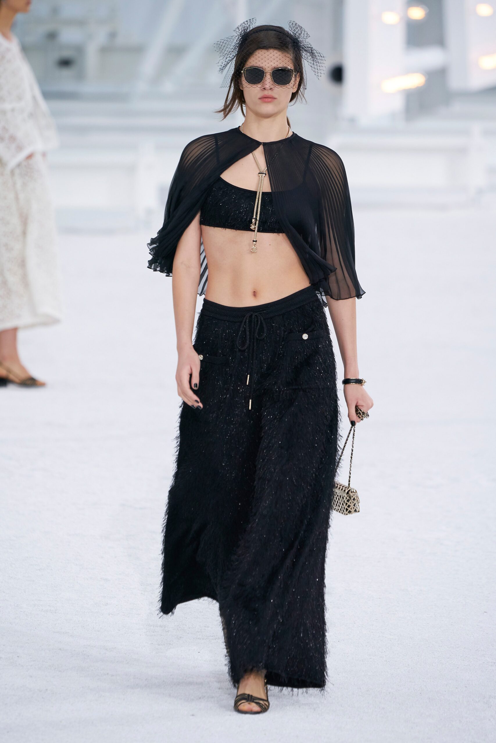 Chanel S/S 21 Look 736