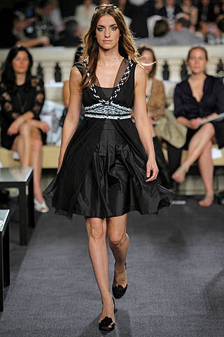 Chanel Resort 07 Look 325
