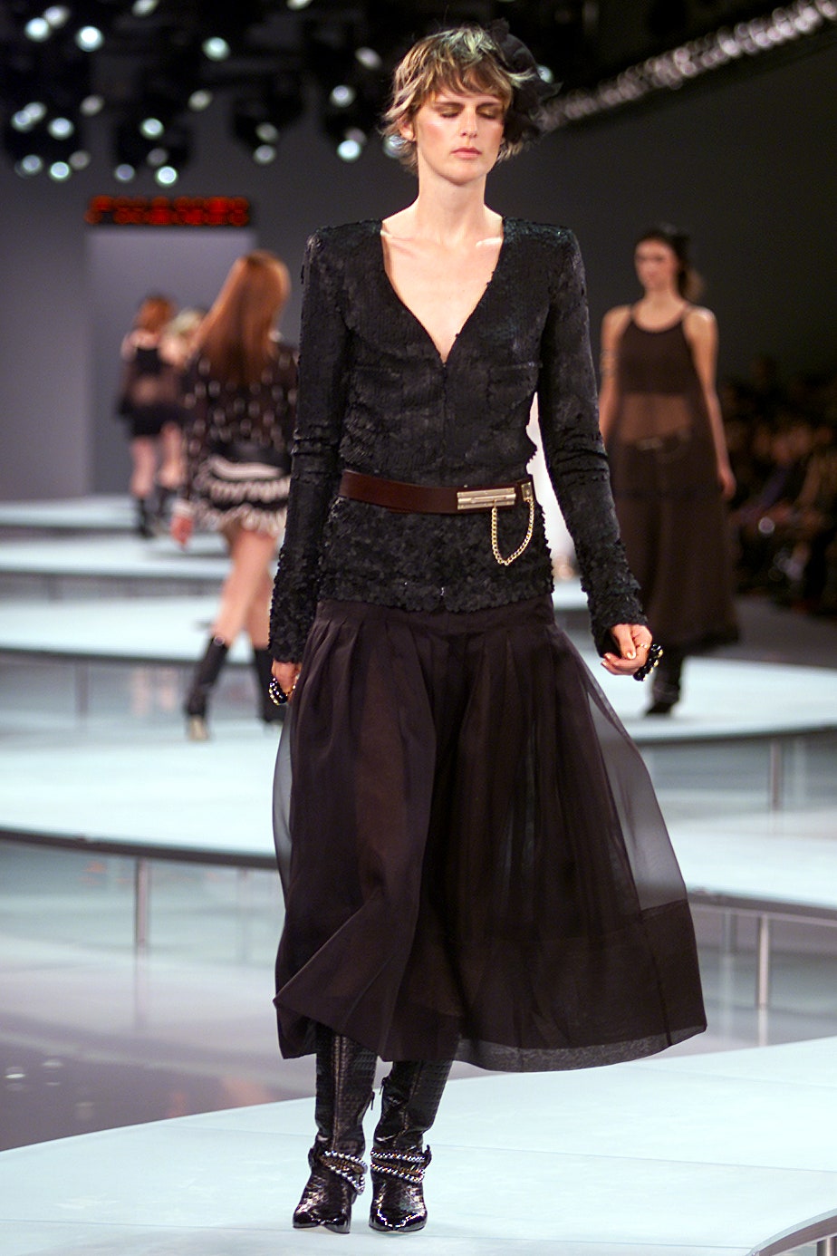 Chanel S/S 02 Look 335
