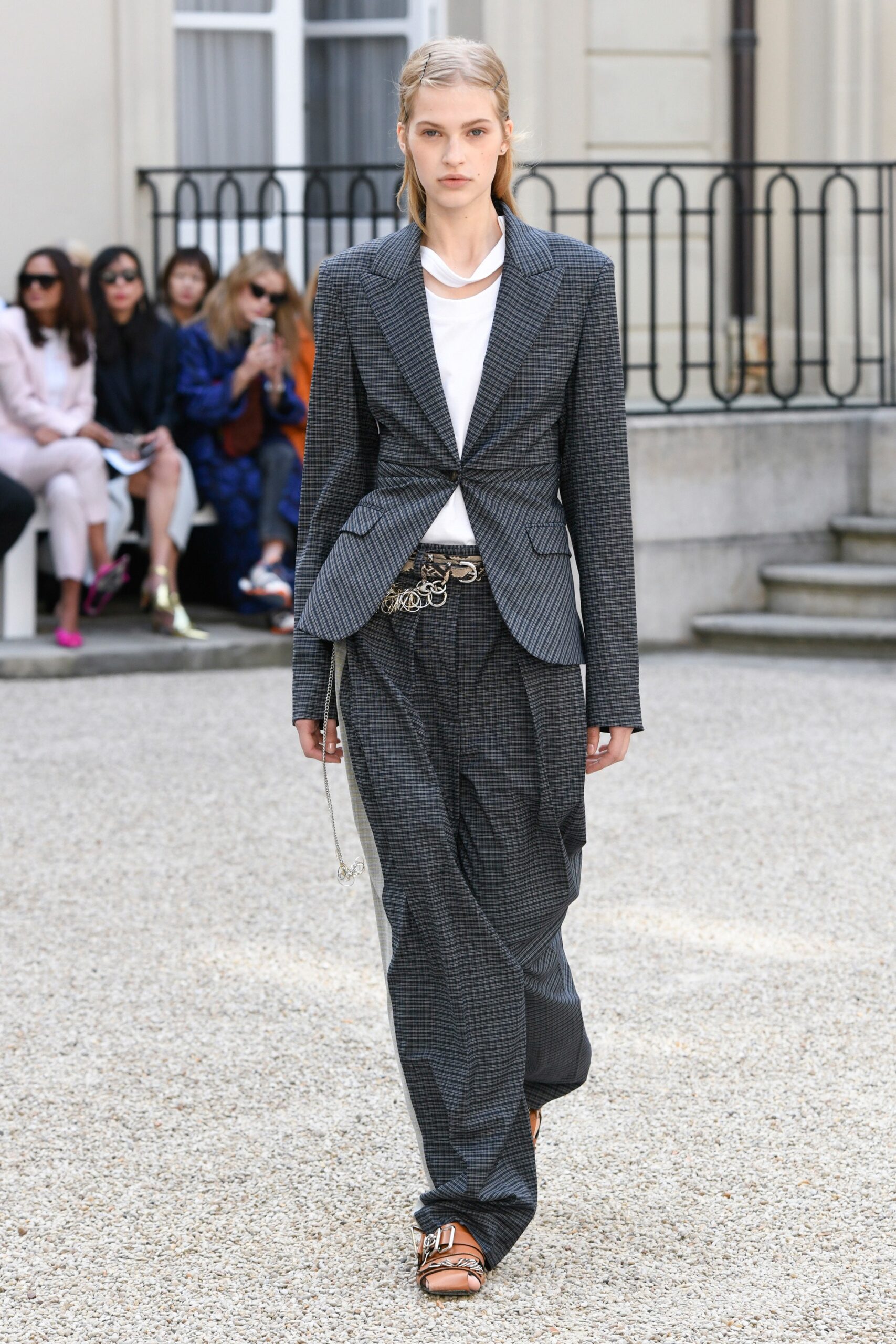 gray unknown high-waisted checked wide-leg flowing pants
