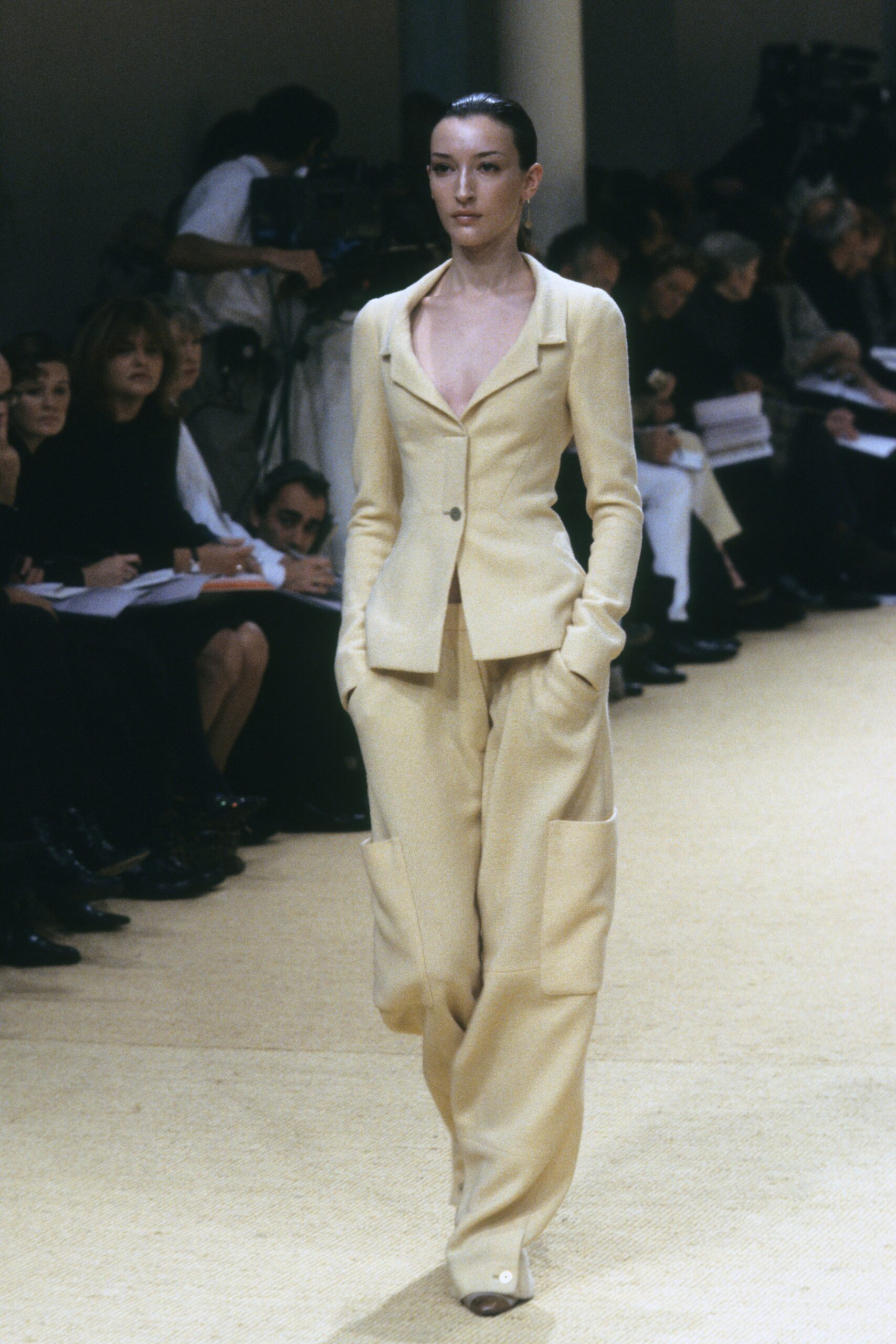 Chanel S/S 99 Couture Look 81