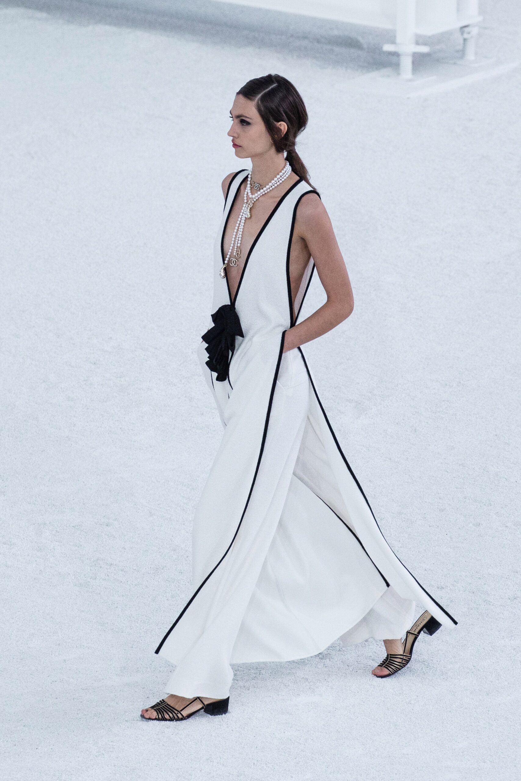 Chanel S/S 21 Look 878