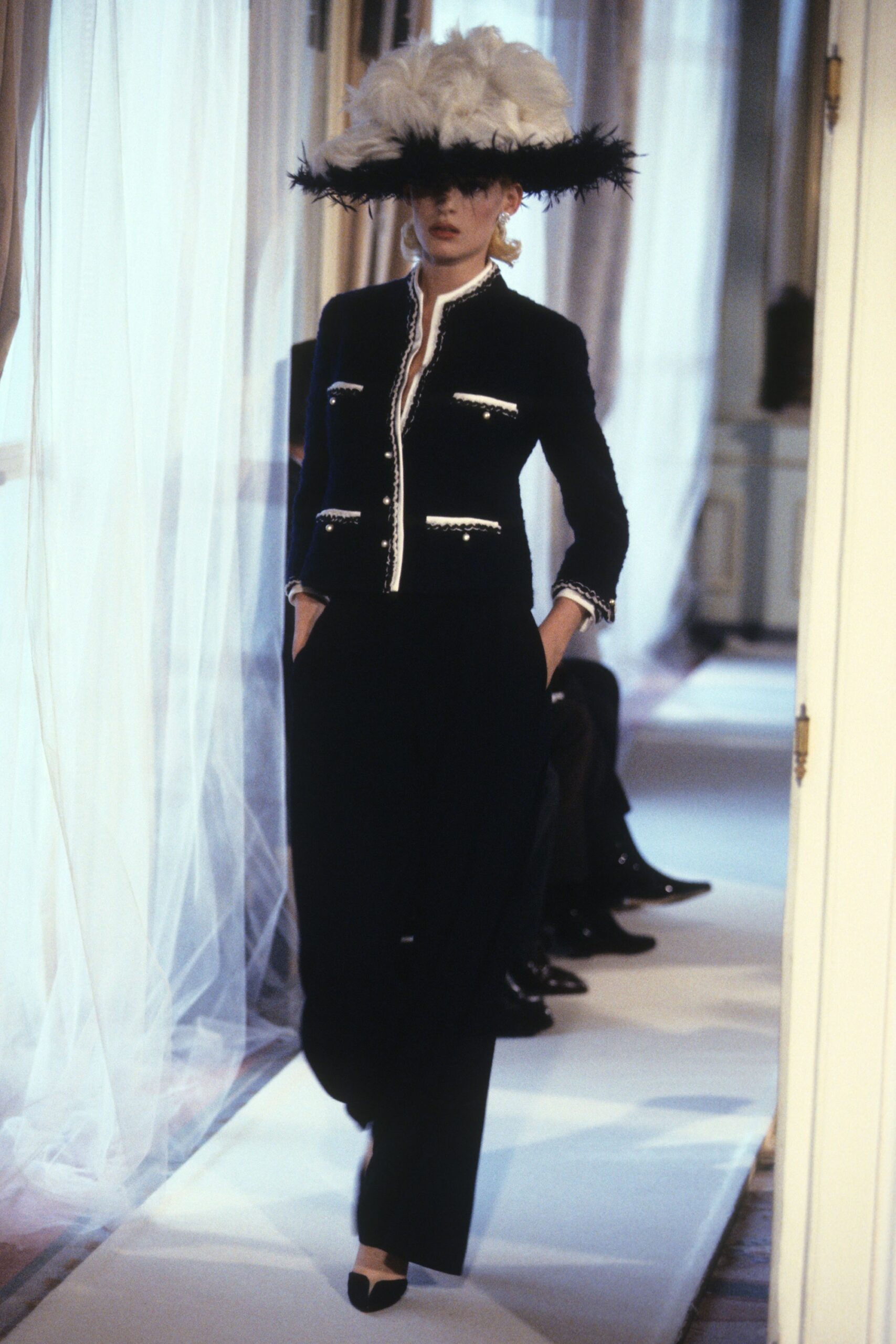 Chanel S/S 97 Couture Look 86