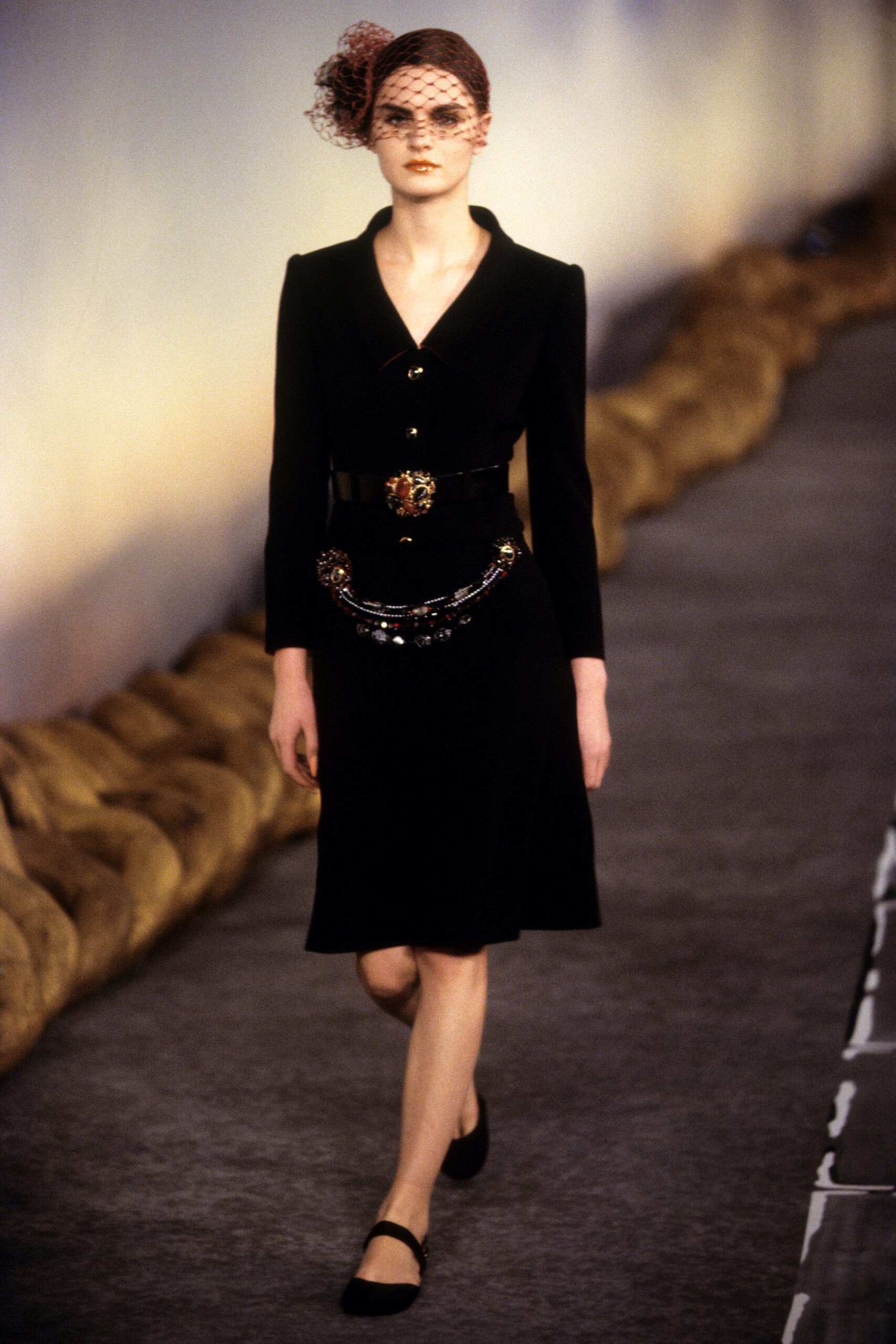 Chanel S/S 01 Couture Look 56