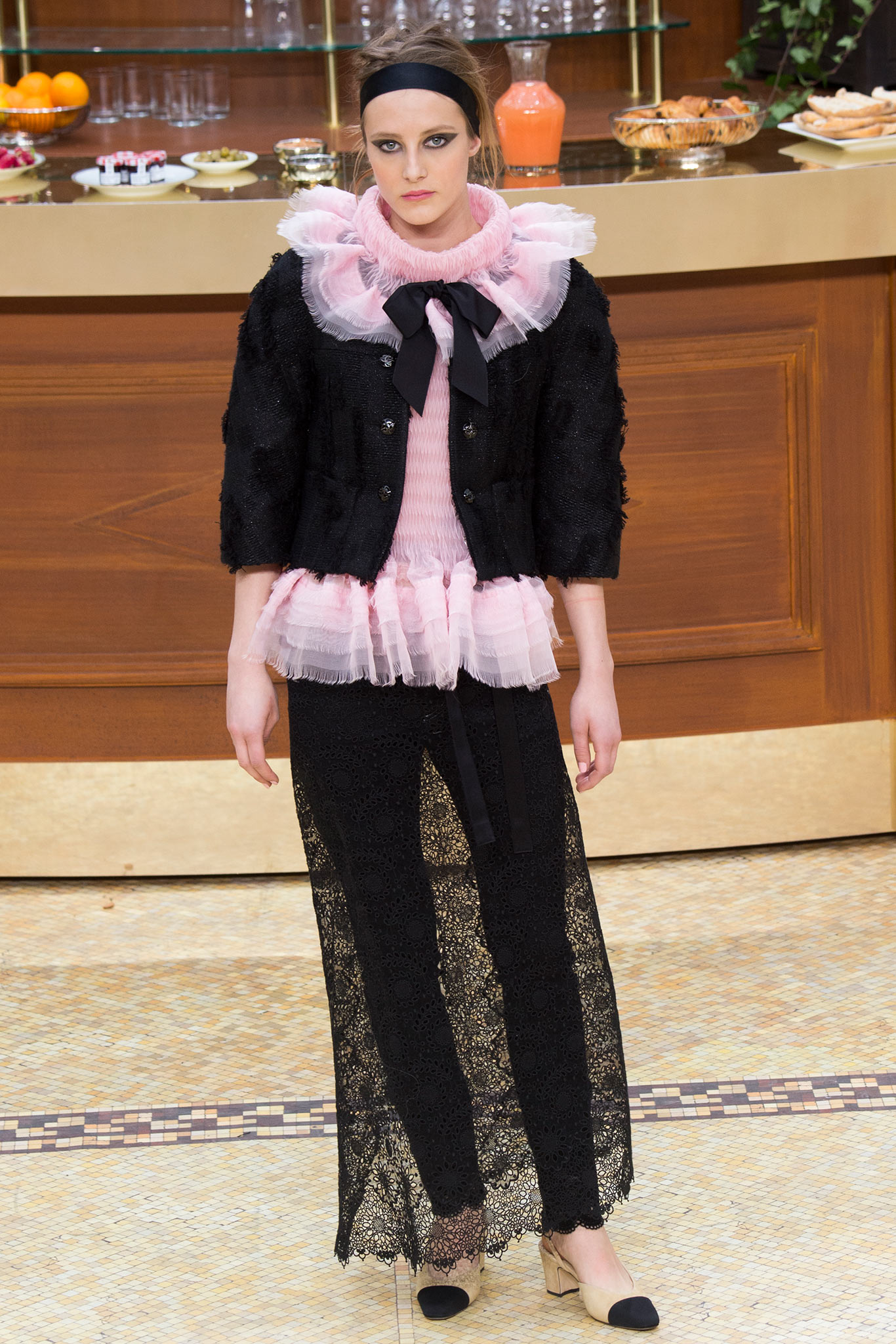 Chanel F/W 15 Look 590