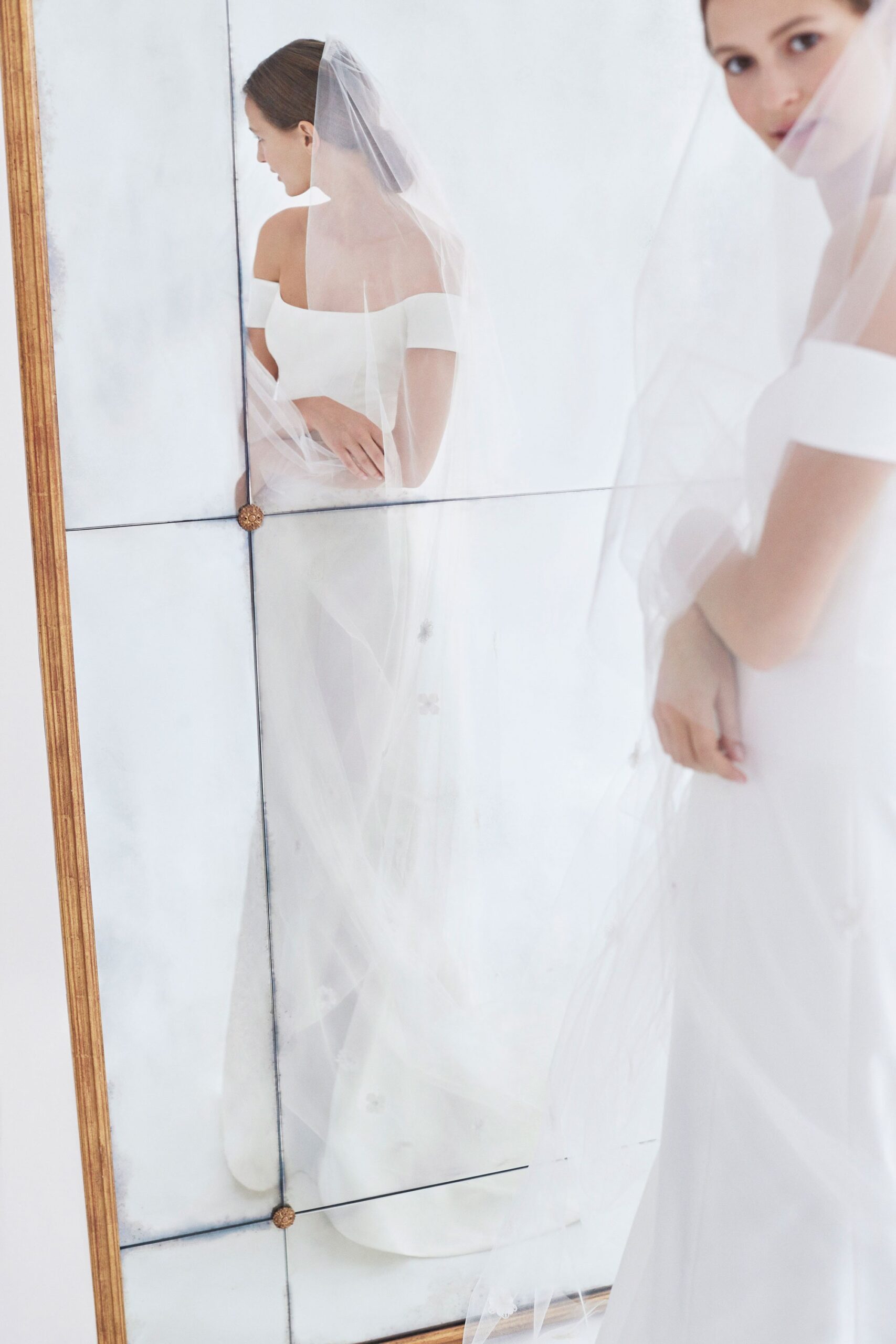 Carolina Herrera F/W 18 Bridal Look 1