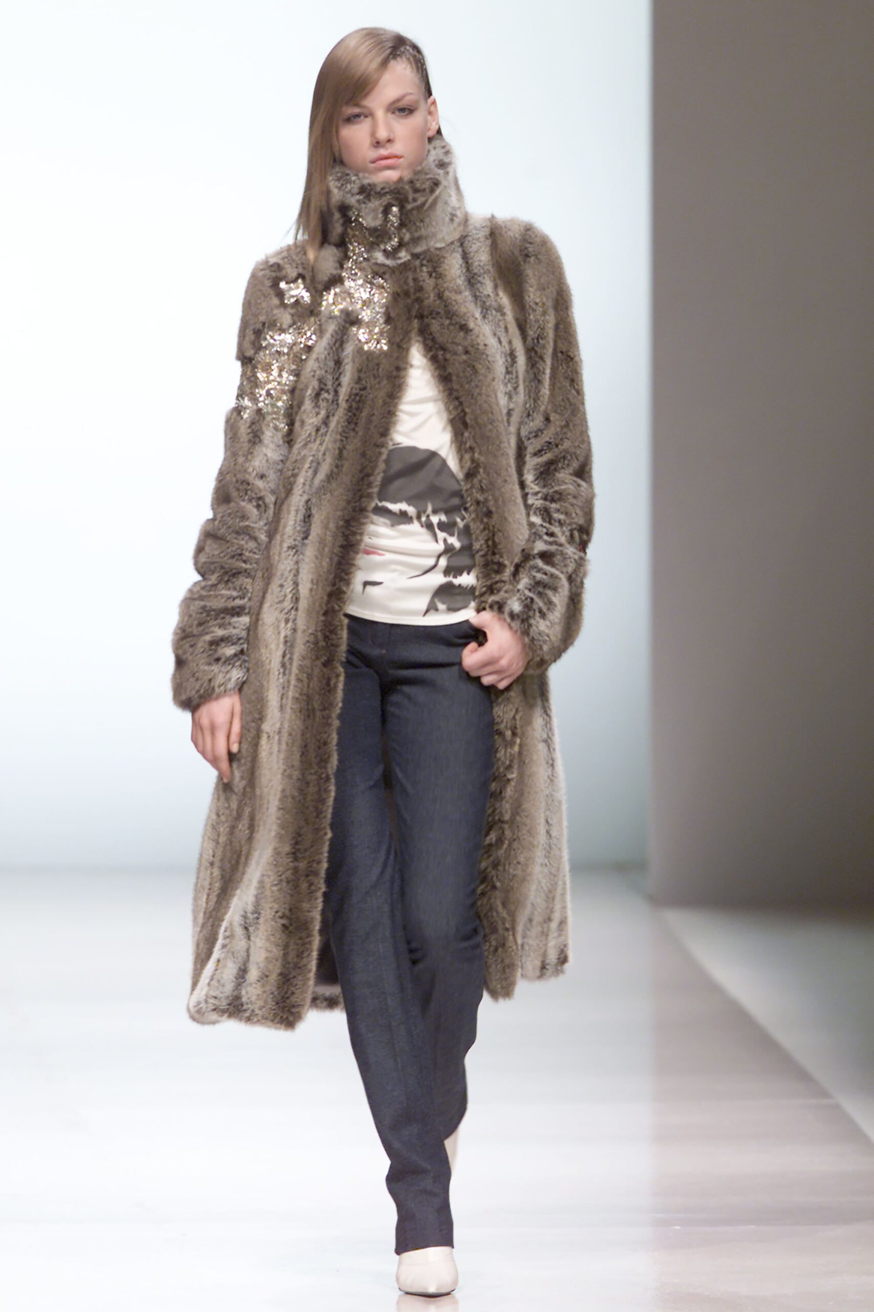 Chloé F/W 01 Look 3
