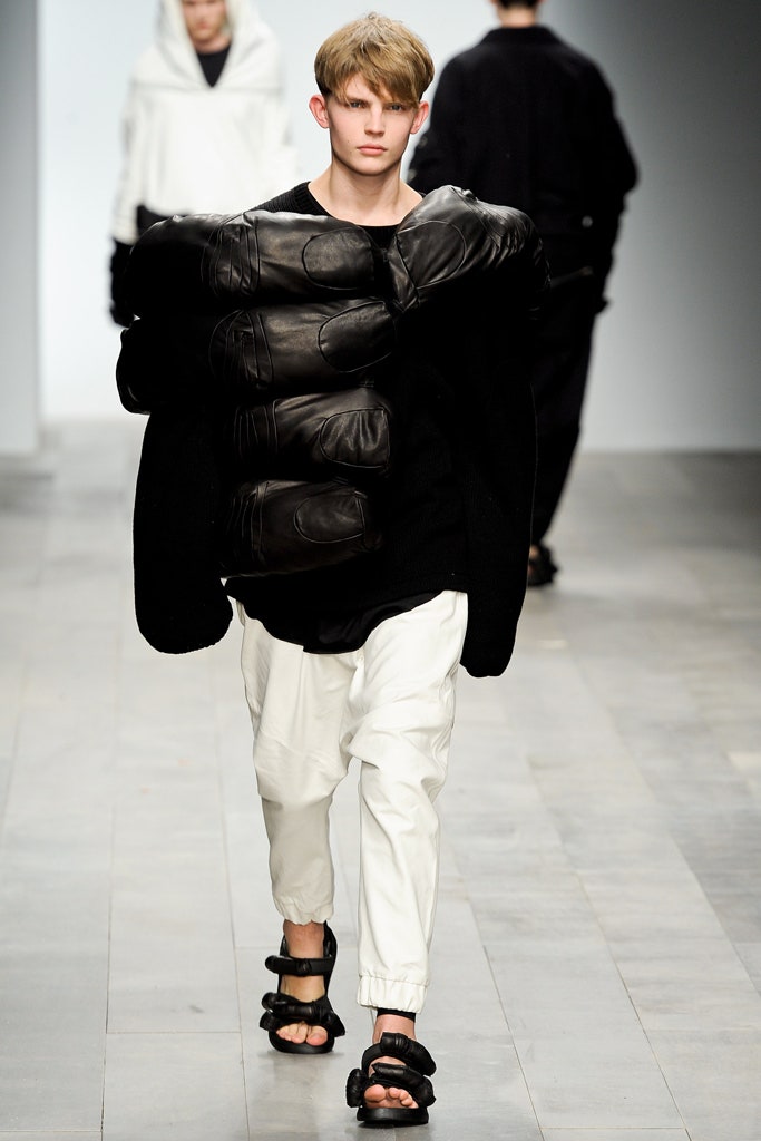 Central Saint Martins F/W 11 Look 7
