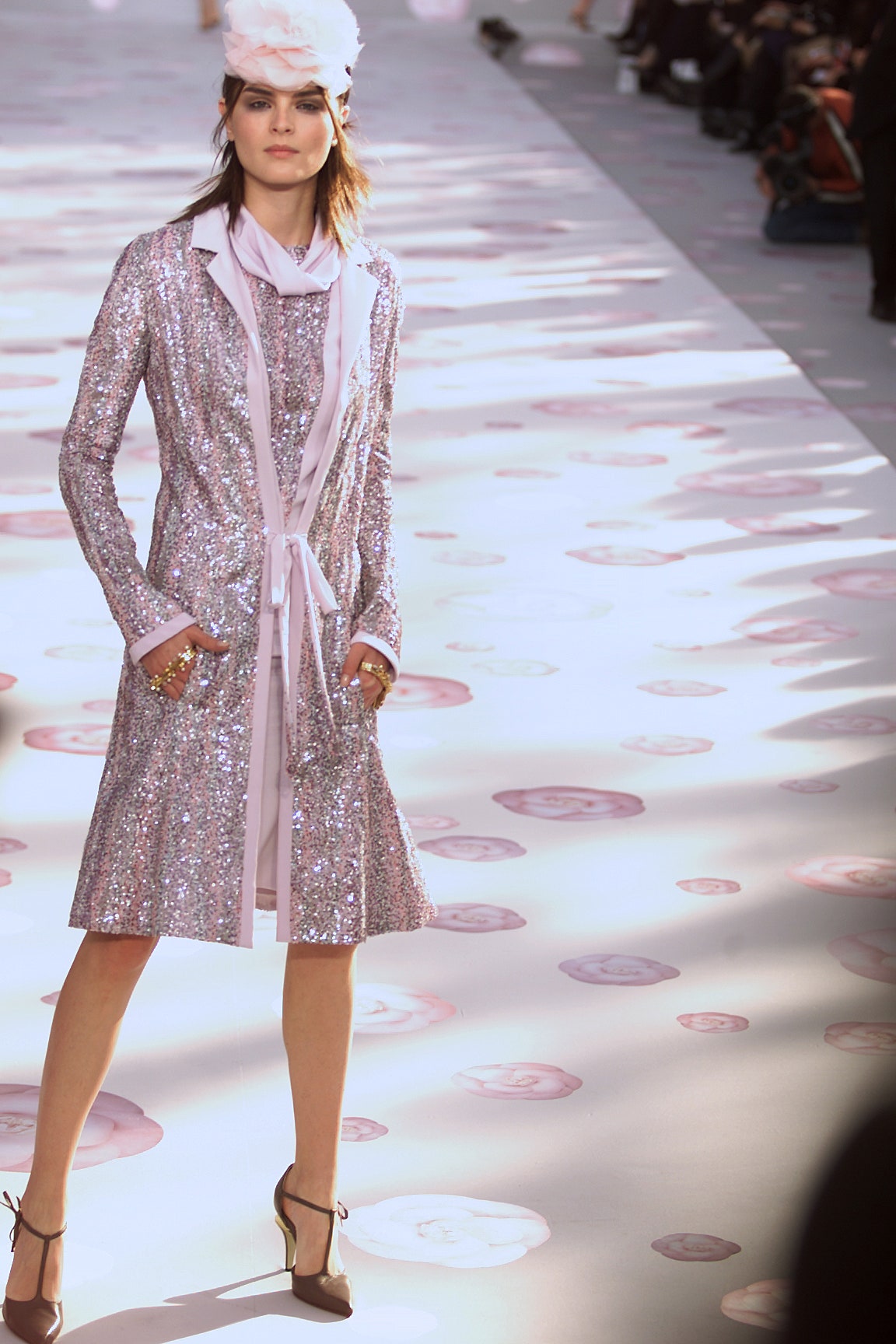 Chanel S/S 02 Couture Look 72