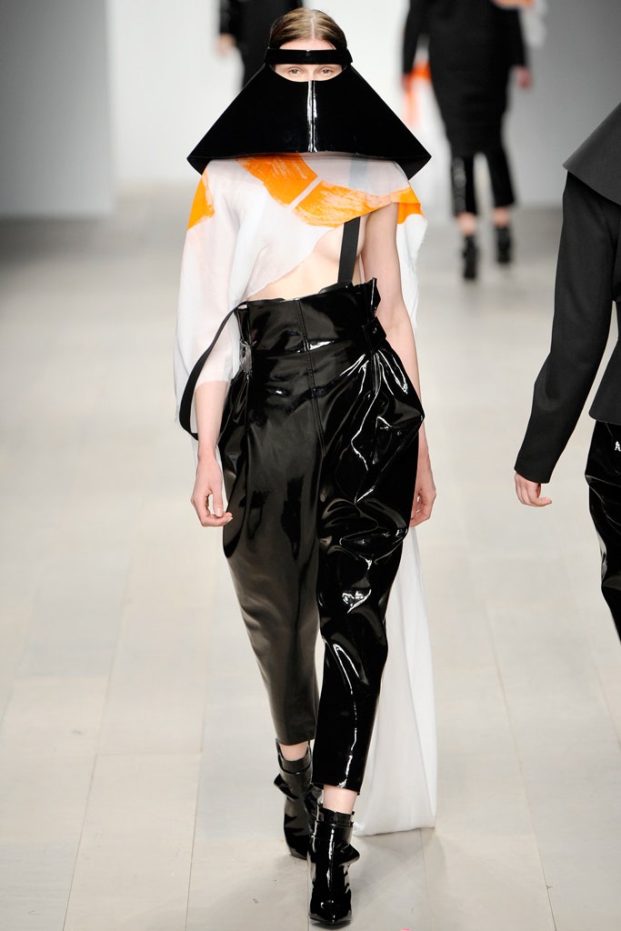 Central Saint Martins F/W 12 Look 66