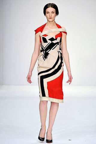 Central Saint Martins F/W 08 Look 47