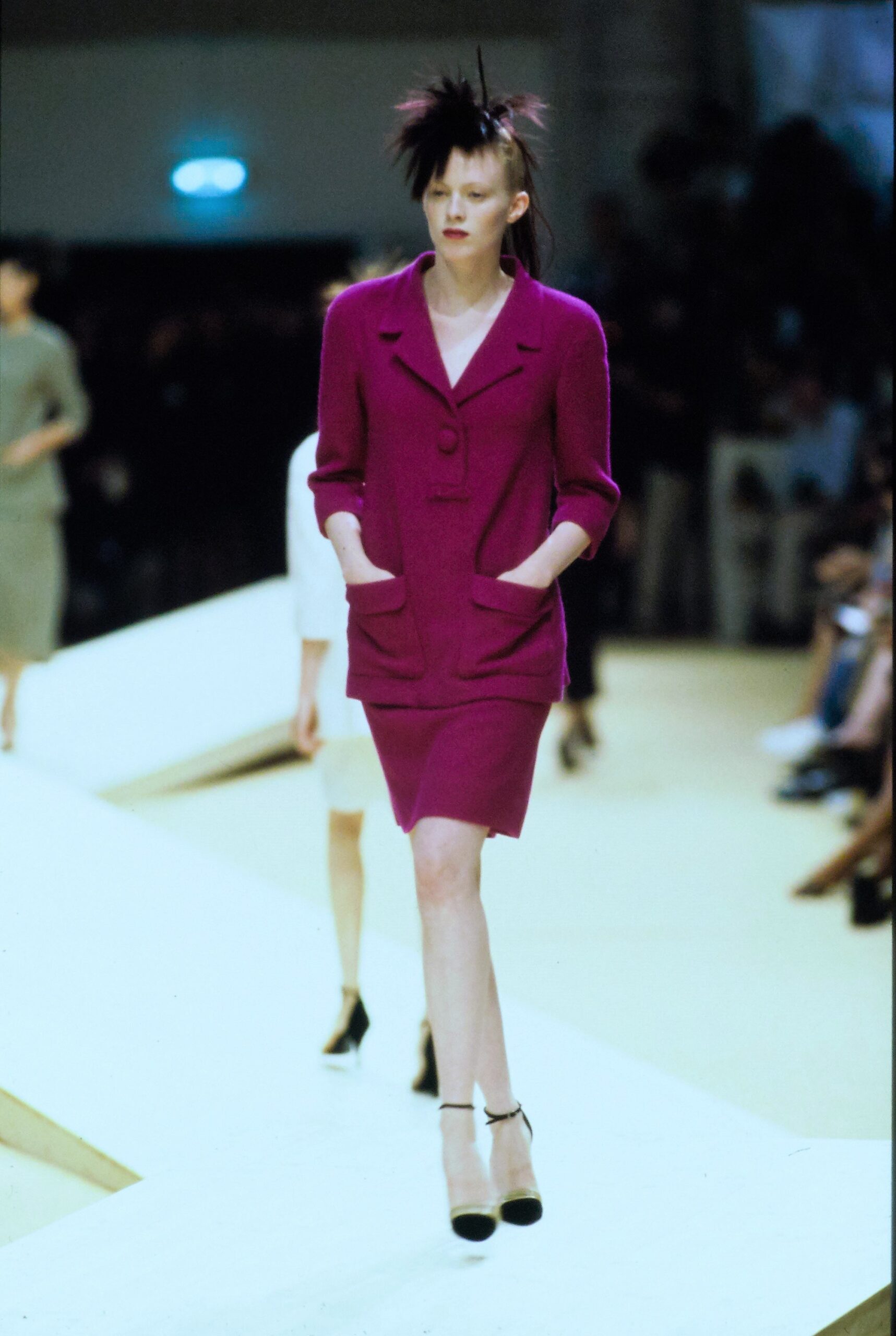 Chanel F/W 99 Couture Look 221