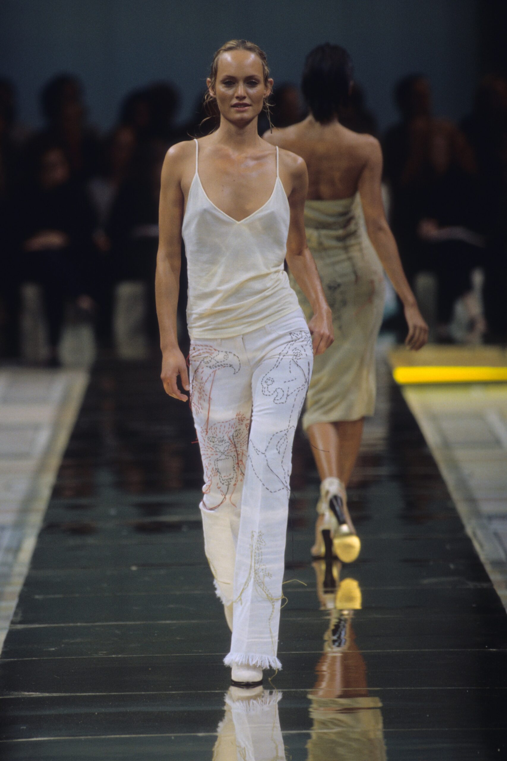 Chloé S/S 00 Look 99