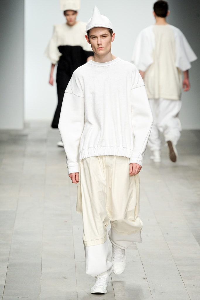 Central Saint Martins F/W 11 Look 10
