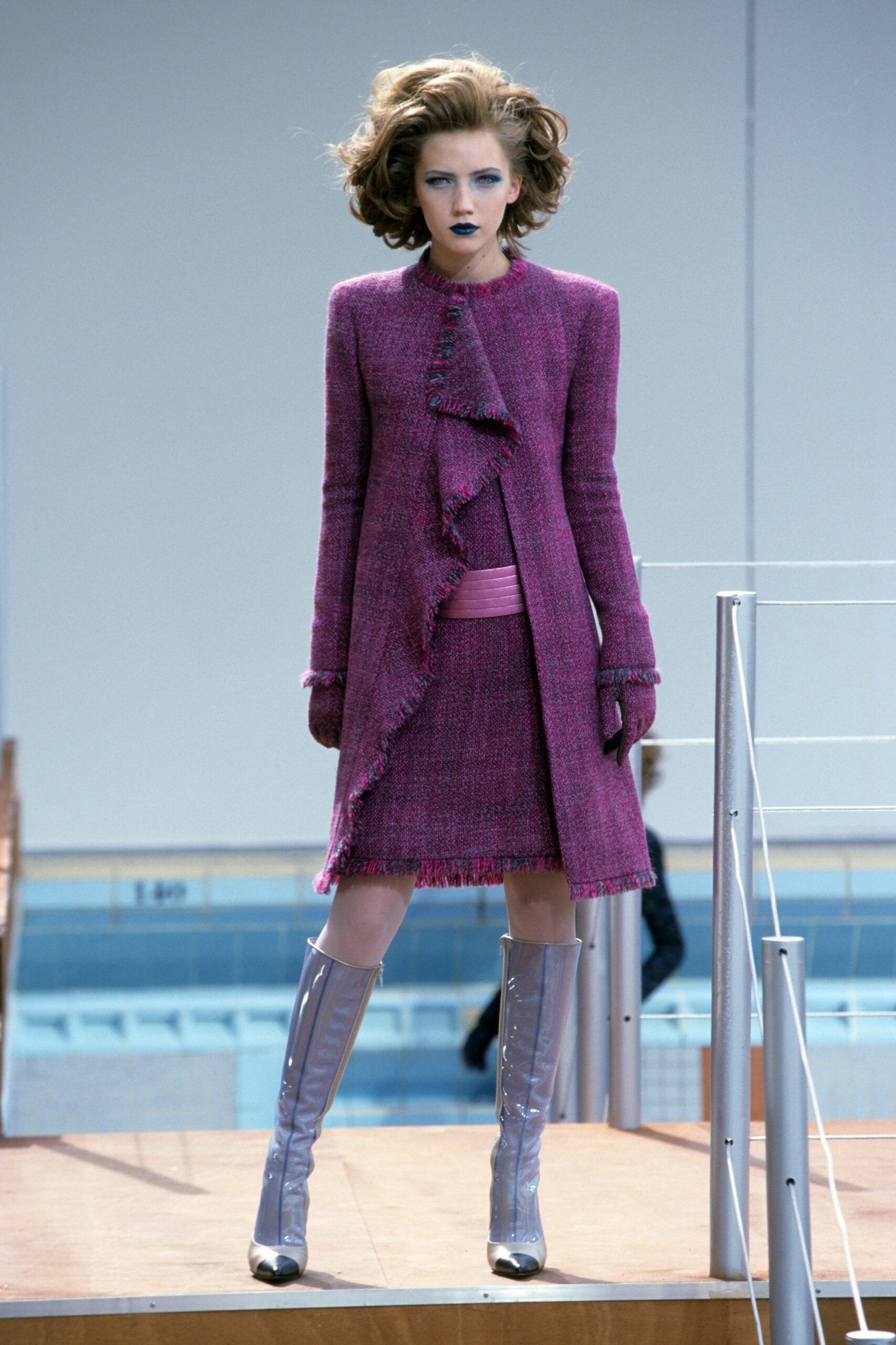 Chanel F/W 00 Couture Look 116