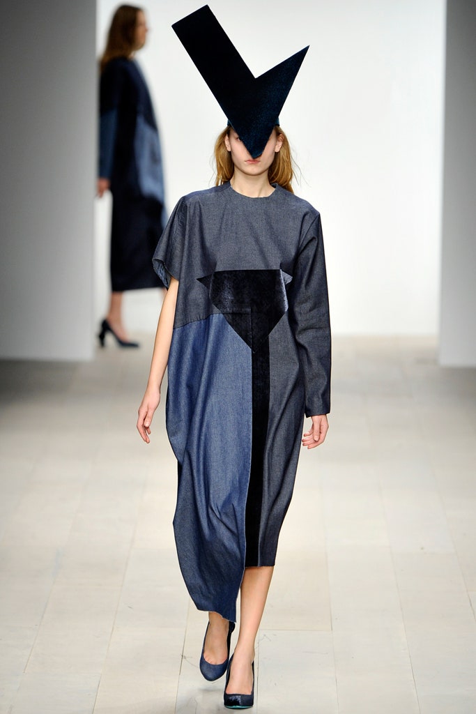 Central Saint Martins F/W 12 Look 105