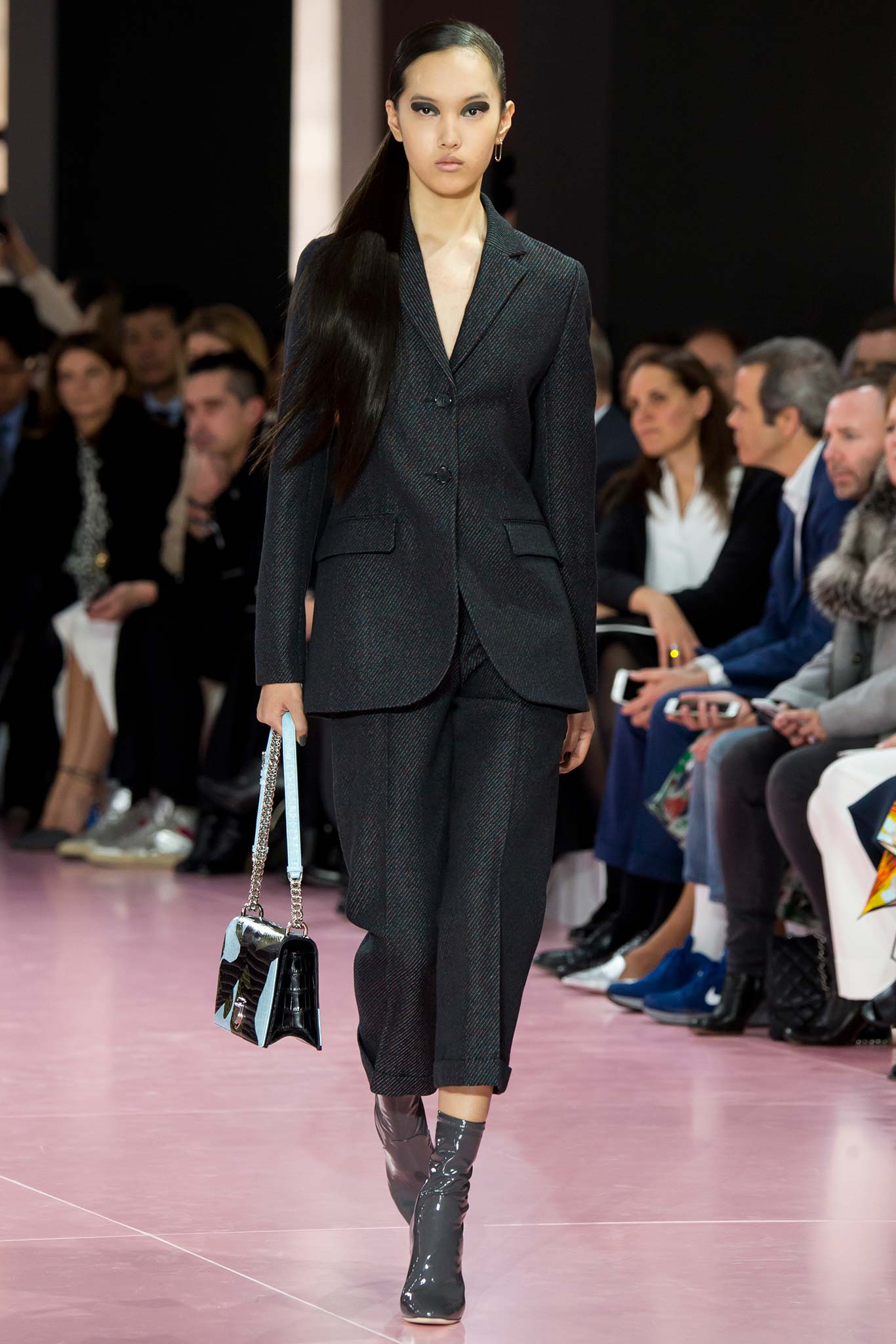 Christian Dior F/W 15 Look 136