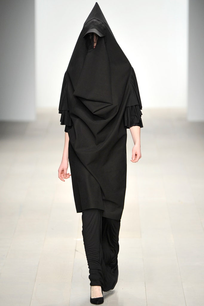 Central Saint Martins F/W 12 Look 117