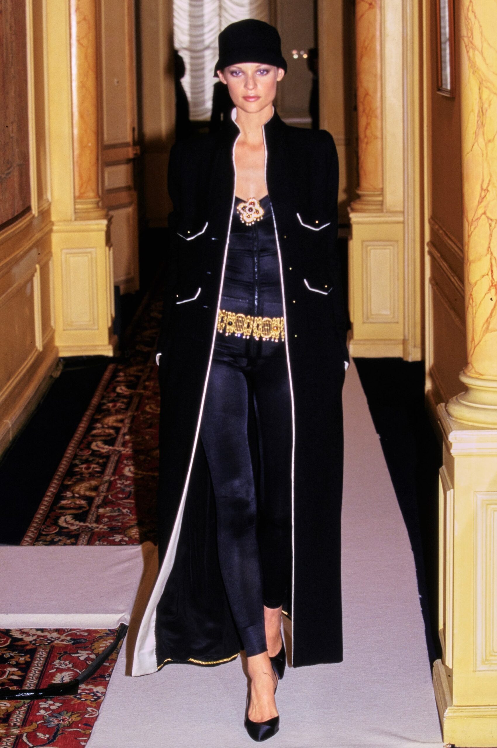 Chanel F/W 96 Couture Look 186