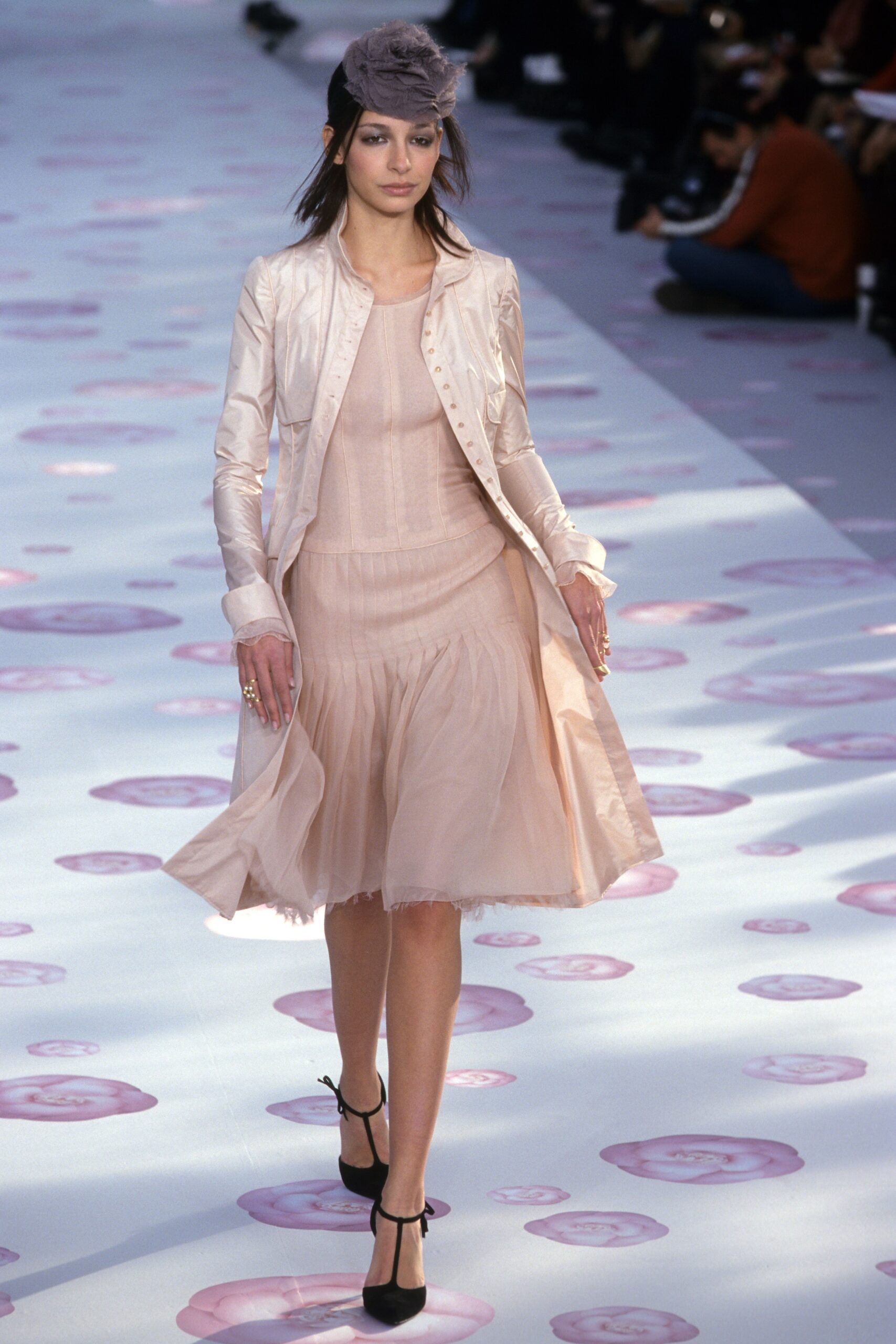 Chanel S/S 02 Couture Look 98