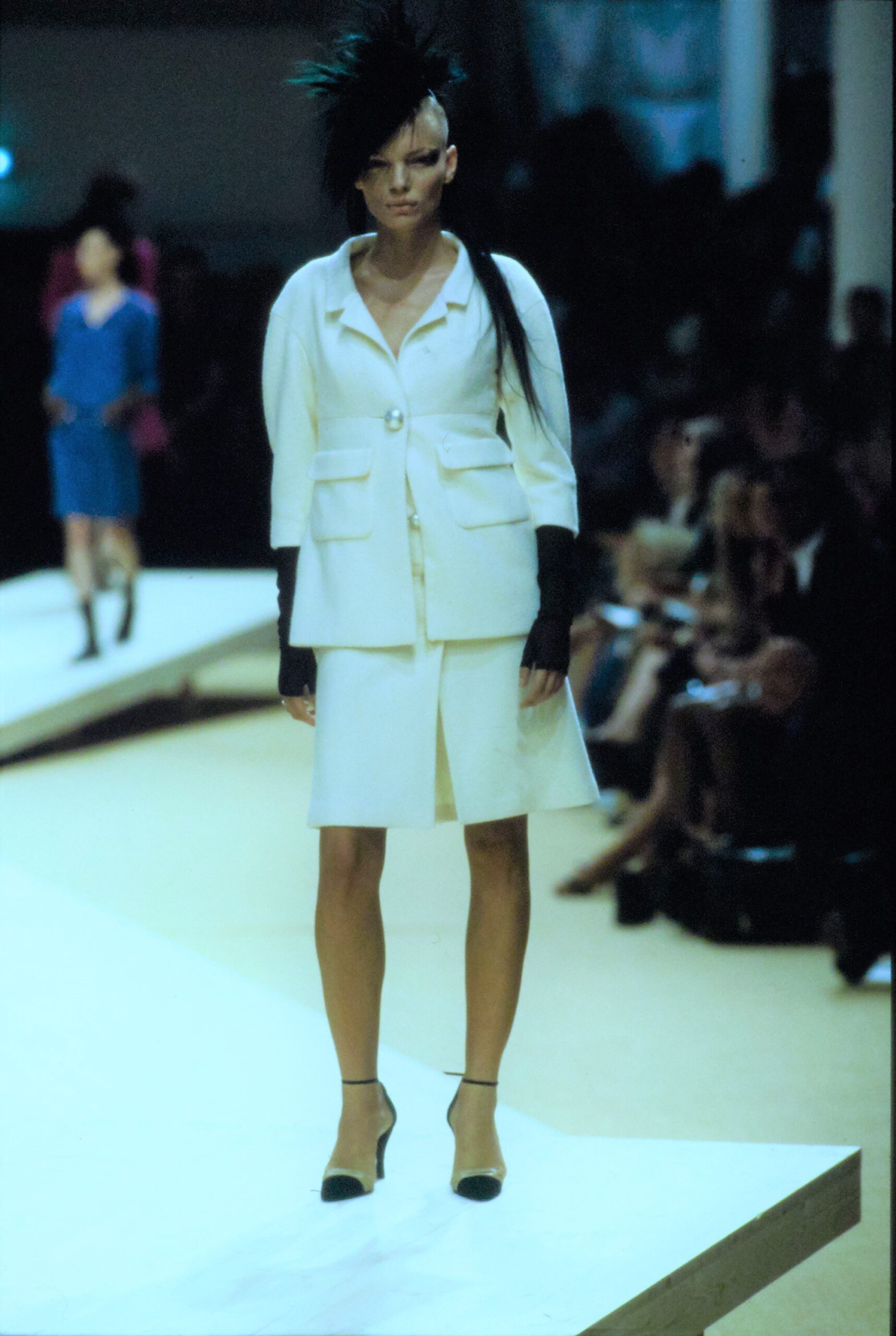 Chanel F/W 99 Couture Look 285