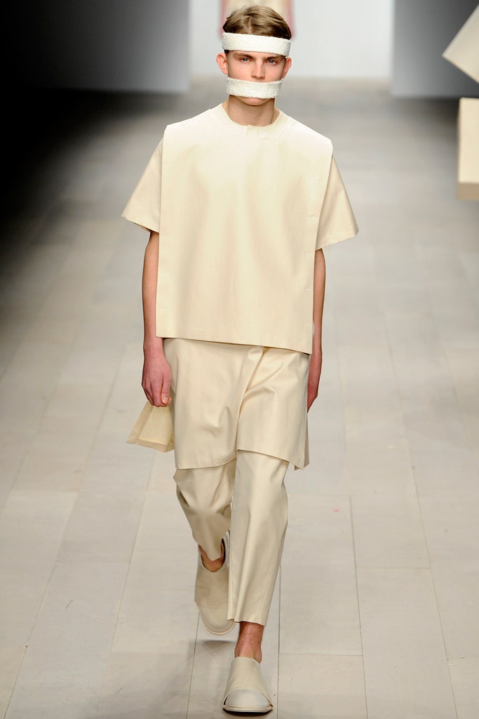 Central Saint Martins F/W 12 Look 128