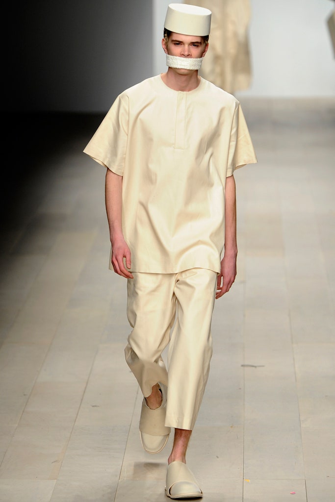 Central Saint Martins F/W 12 Look 129