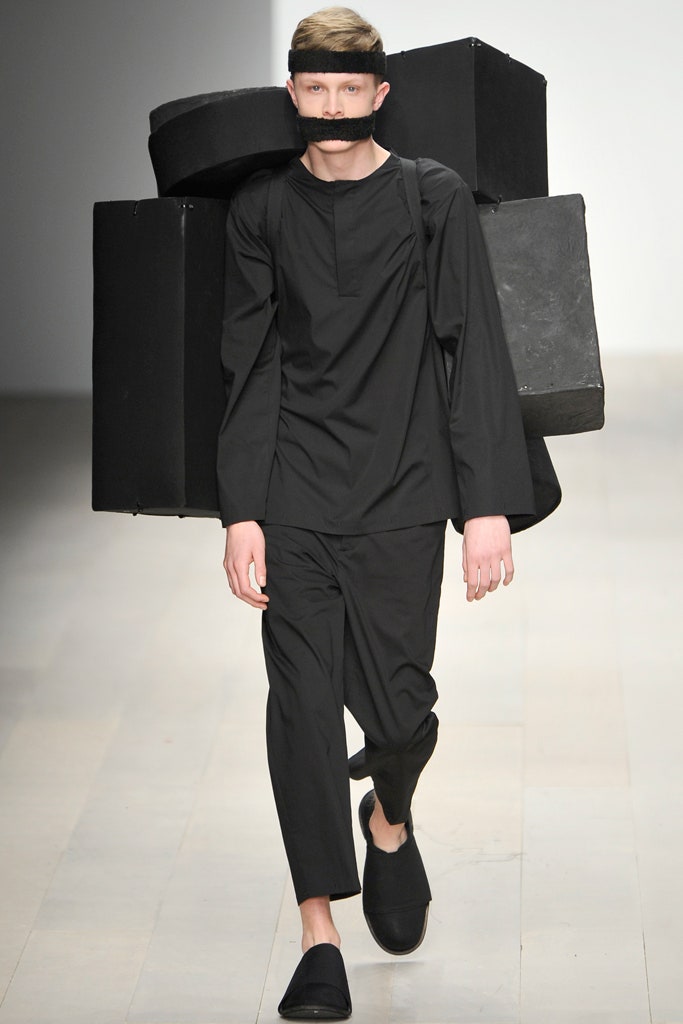 Central Saint Martins F/W 12 Look 132