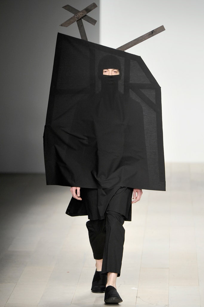 Central Saint Martins F/W 12 Look 141