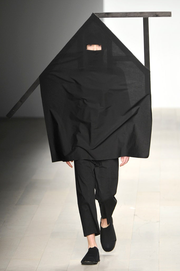 Central Saint Martins F/W 12 Look 142