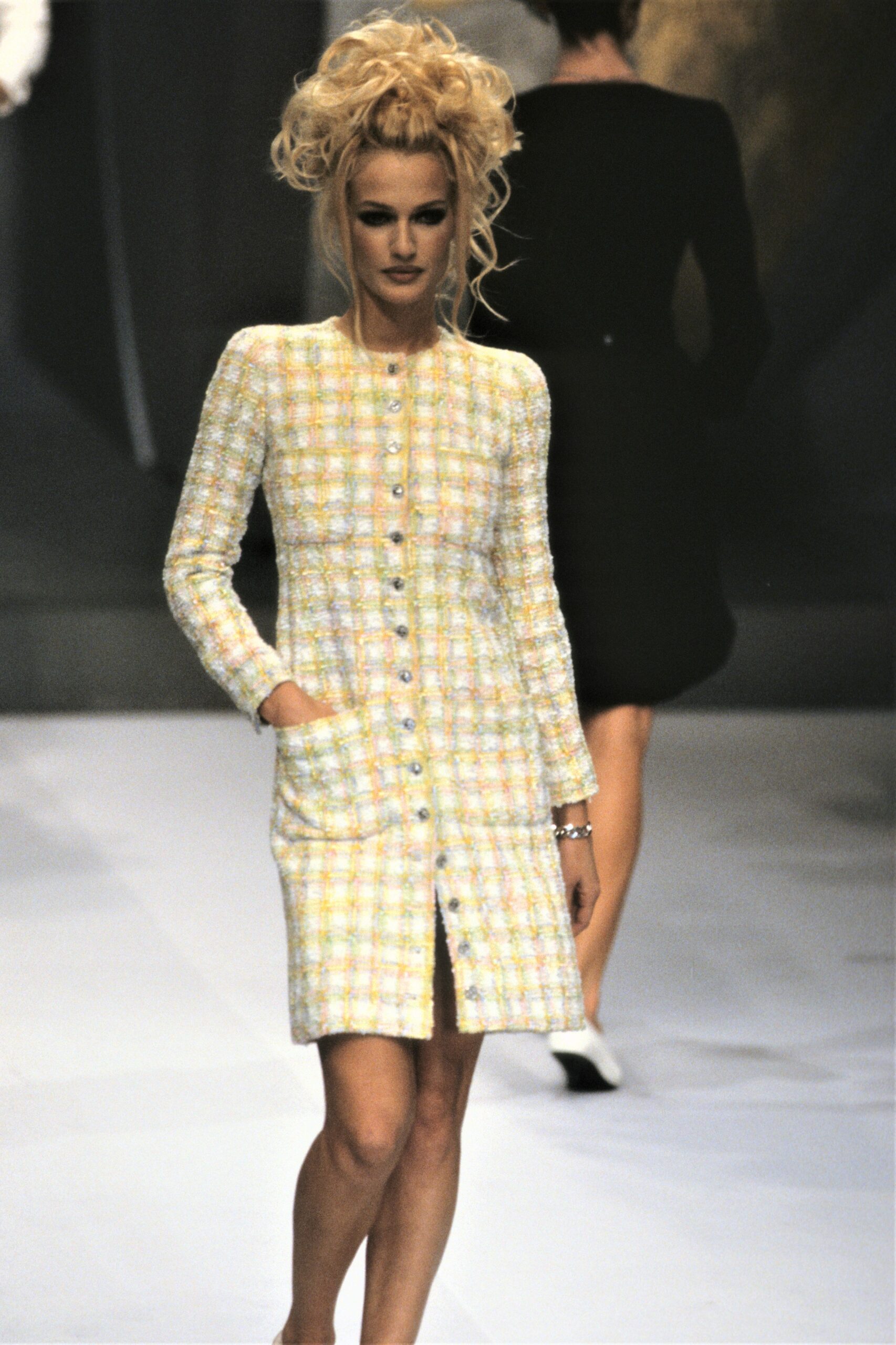 Chanel S/S 96 Look 274