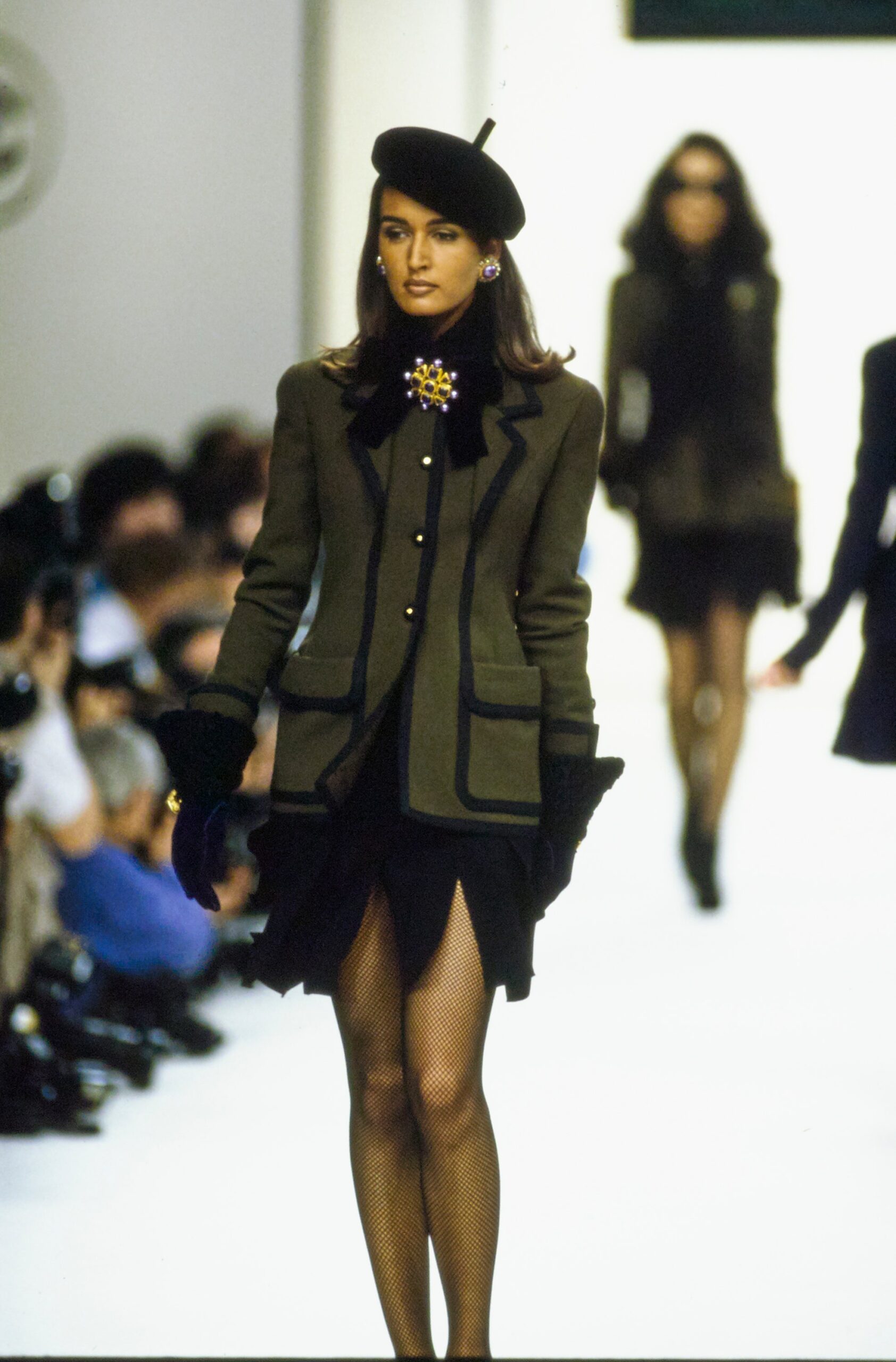 Chanel F/W 91 Look 281