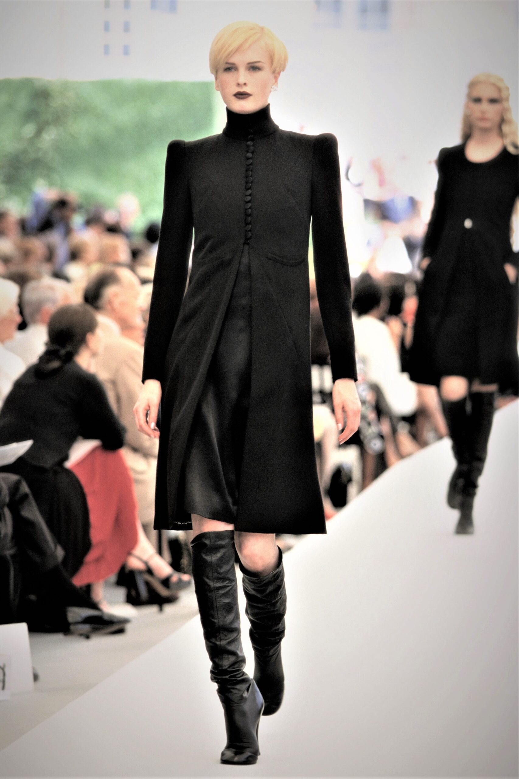 Chanel F/W 97 Couture Look 330