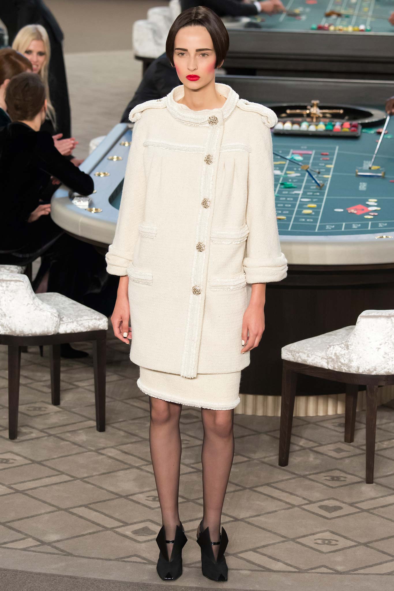 Chanel F/W 15 Couture Look 339